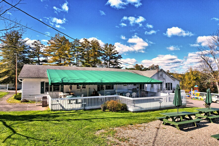 More Photos Of 118 Golden Hill Rd, Cornwallville Hotel For Sale