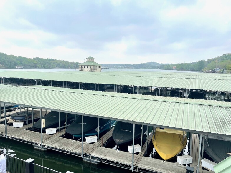 More Photos Of 2219 Westlake Dr, Austin Office For Lease