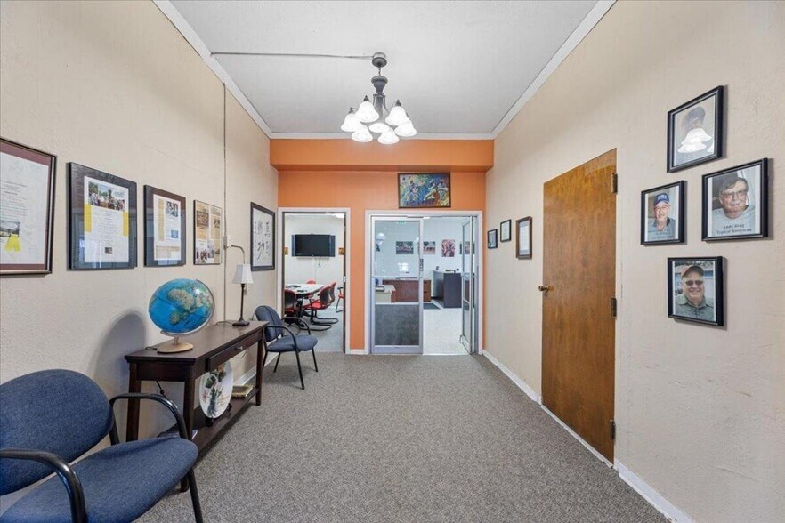 More Photos Of 21551 270th St, Mc Clelland Office For Sale
