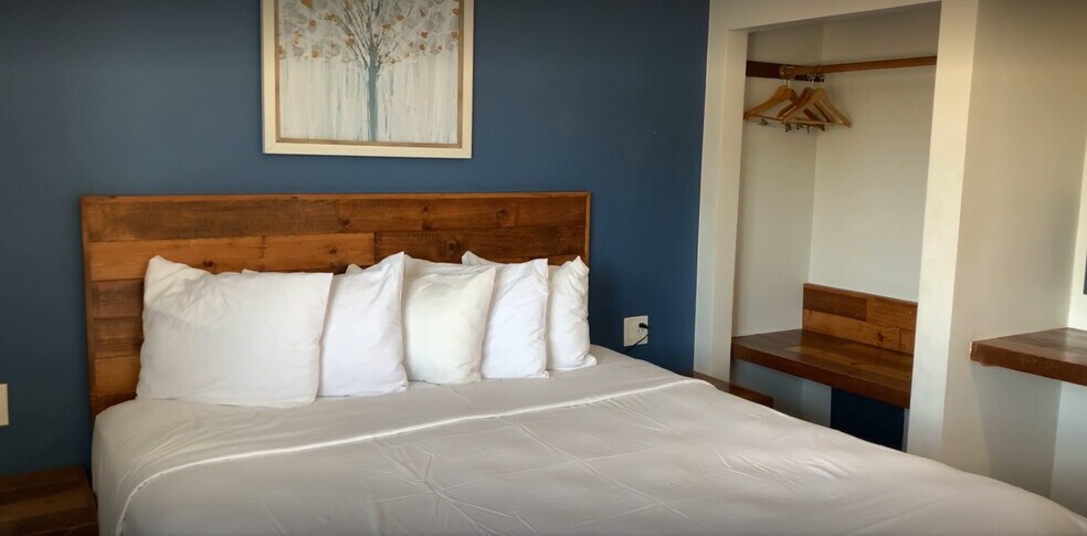 More Photos Of 7475 El Cajon Blvd, La Mesa Hotel For Sale