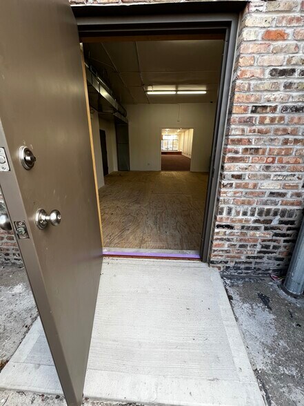 More Photos Of 3140 W 59th St, Chicago Apartments For Lease
