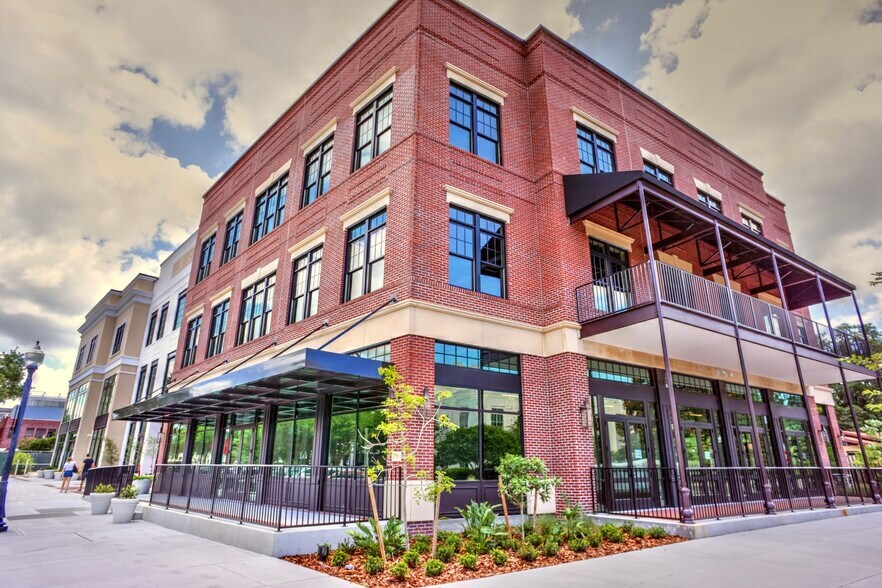More Photos Of 270 W Plant St, Winter Garden Office For Lease
