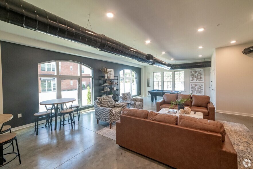 More Photos Of 4815 Market Green Pl W, Lakeland Apartments For Sale