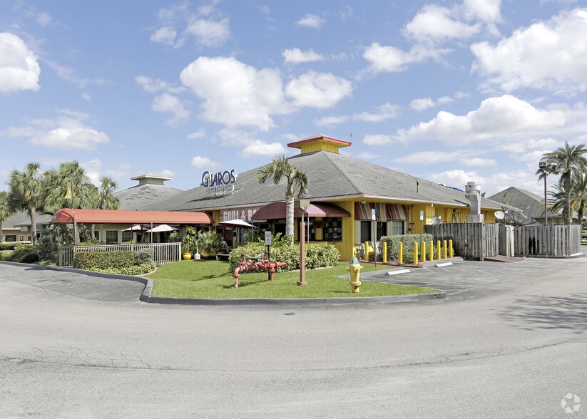 More Photos Of 3333 N University Dr, Hollywood Restaurant For Lease