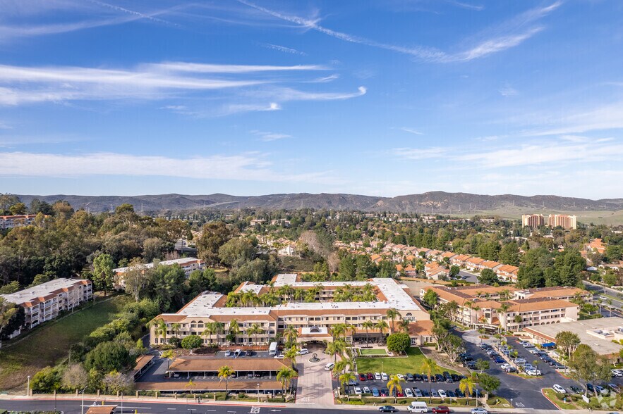 More Photos Of 24300 El Toro Rd, Laguna Woods Assisted Living For Lease