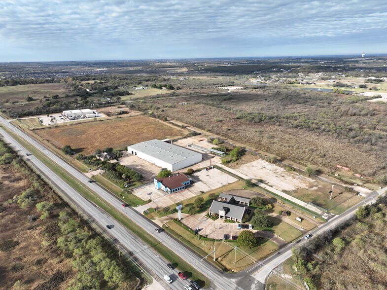 More Photos Of 1980 SW Wilshire Blvd, Burleson Warehouse For Sale