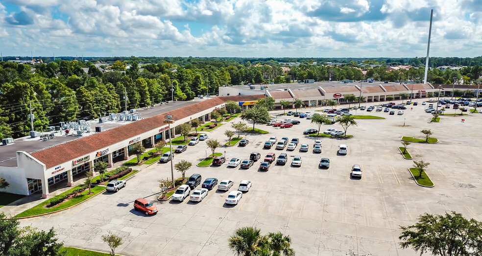 Primary Photo Of 2033-2161 Americana Blvd, Orlando Unknown For Lease