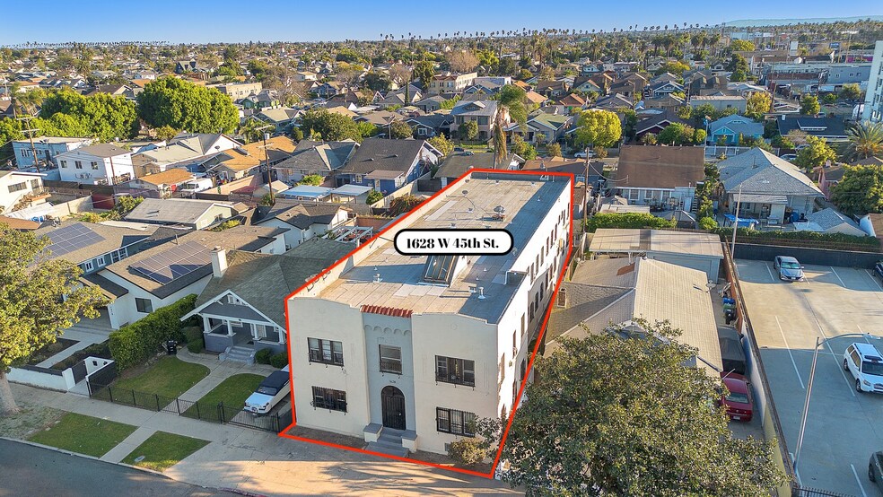 More Photos Of 1628 W 45th St, Los Angeles Apartments For Sale