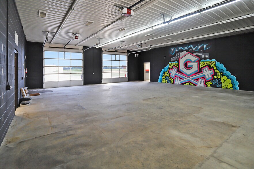 More Photos Of 1184 Poor Farm Rd, Murray Flex For Sale