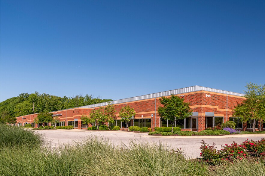 More Photos Of 513 Progress Dr, Linthicum Unknown For Lease