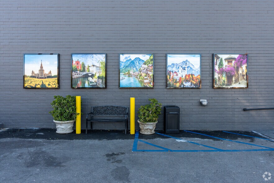 More Photos Of 18345 Ventura Blvd, Tarzana Office For Lease