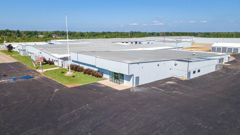 More Photos Of N9246 State Road 80, Necedah Warehouse For Lease
