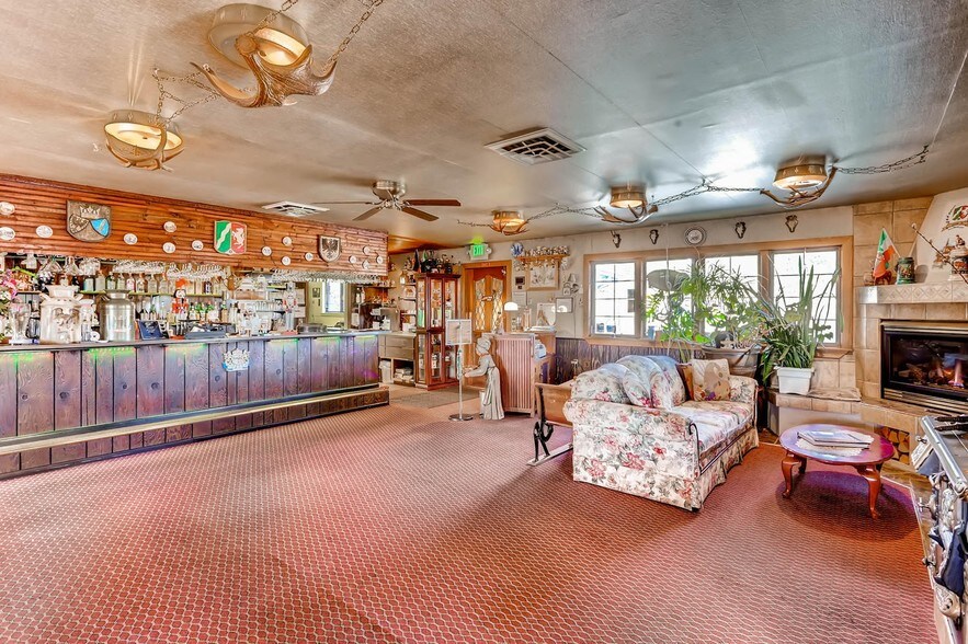 More Photos Of 32138 Highway 72, Golden Restaurant For Sale