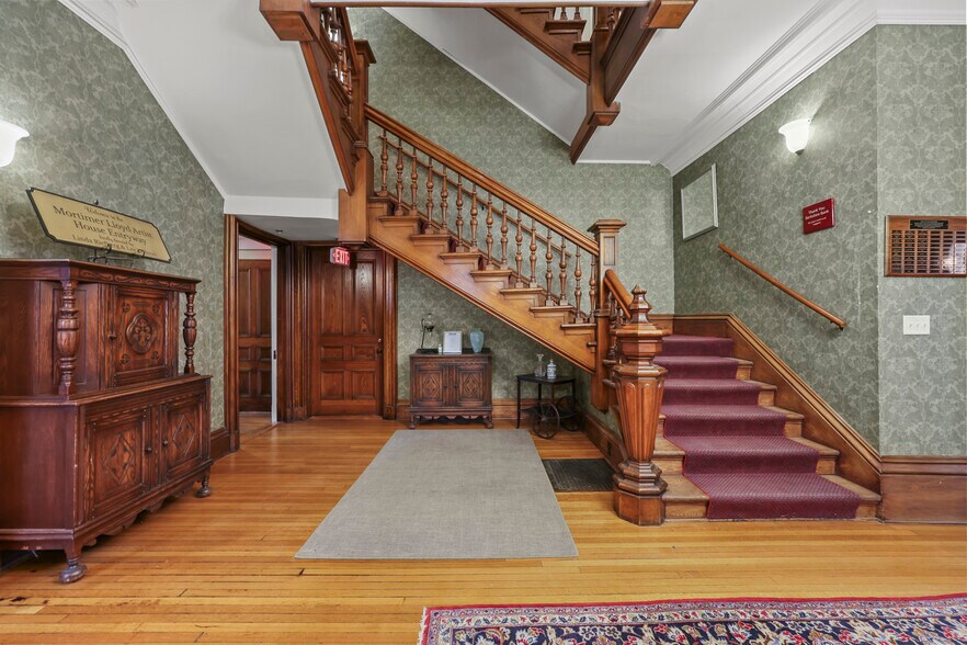 More Photos Of 74 Wendell Ave, Pittsfield Hotel For Sale