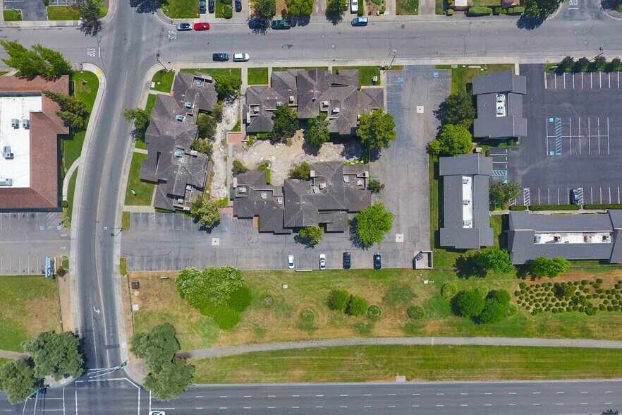 More Photos Of 1919 Grand Canal Blvd, Stockton Office For Sale