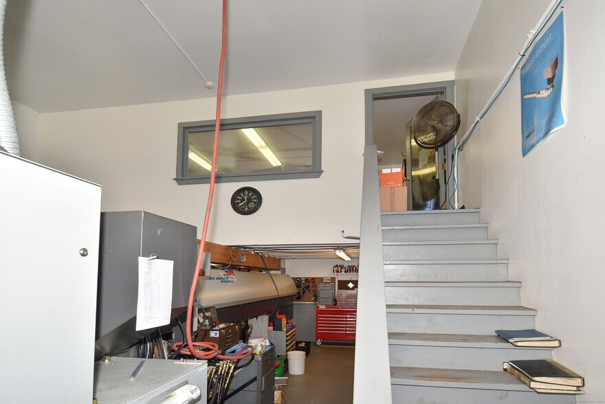 More Photos Of 712 Bread and Milk St, Coventry Manufacturing For Sale