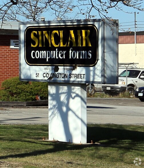 More Photos Of 51 Covington St, Hamilton Warehouse For Sale