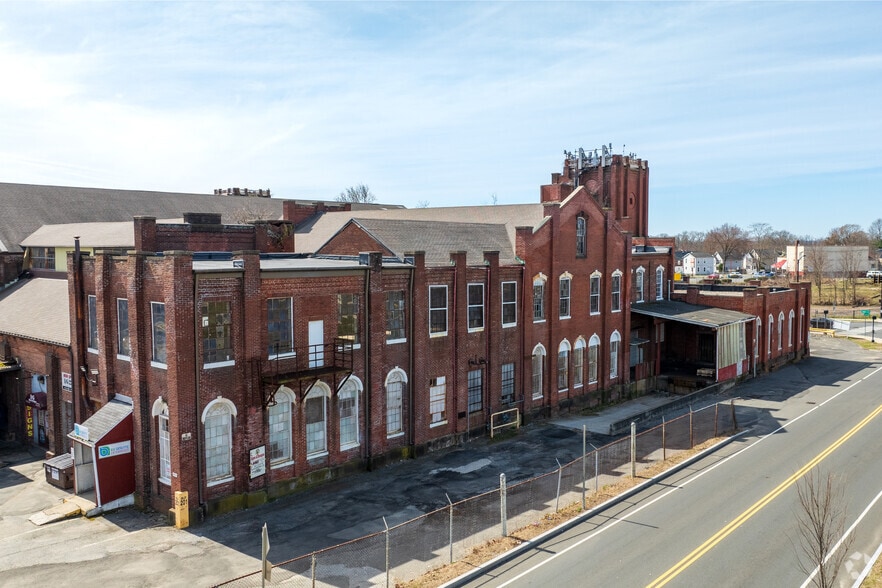 More Photos Of 1 Allen St, Springfield Manufacturing For Lease