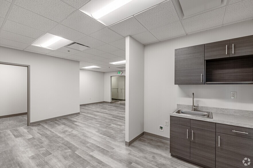 More Photos Of 11350 McCormick Rd, Hunt Valley Unknown For Lease