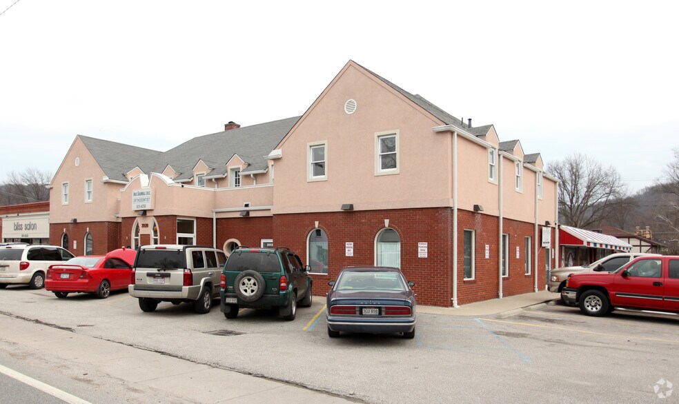 More Photos Of 3920 Maccorkle Ave SE, Charleston Medical For Lease