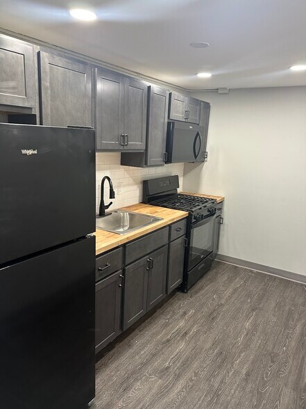 More Photos Of 607-609 Northampton St, Easton Apartments For Sale
