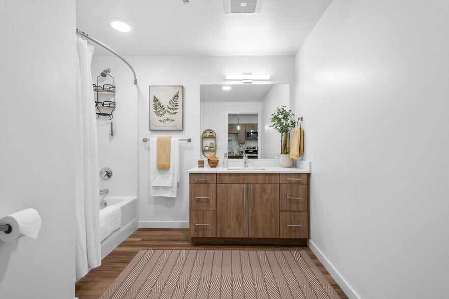 More Photos Of 1915 S Woodruff Ave, Idaho Falls Multifamily For Sale