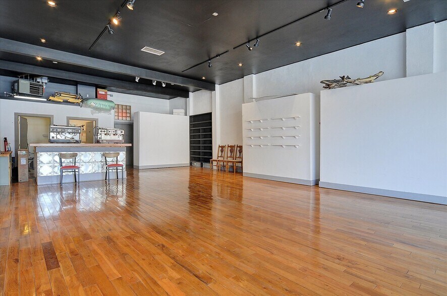 More Photos Of 225 F St, Salida Storefront For Sale