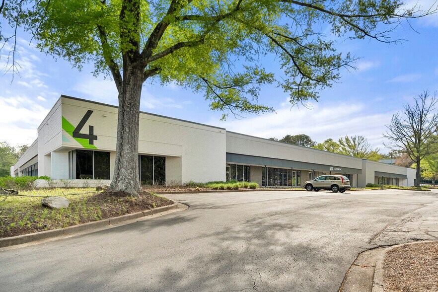 Primary Photo Of 8601 Dunwoody Pl, Sandy Springs Light Manufacturing For Lease