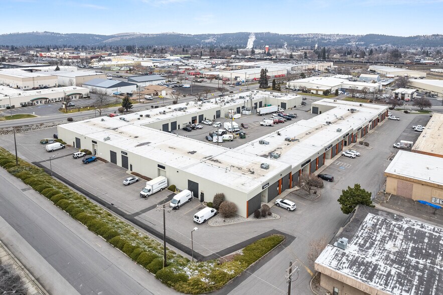 More Photos Of 9922 E Montgomery Rd, Spokane Valley Flex For Lease