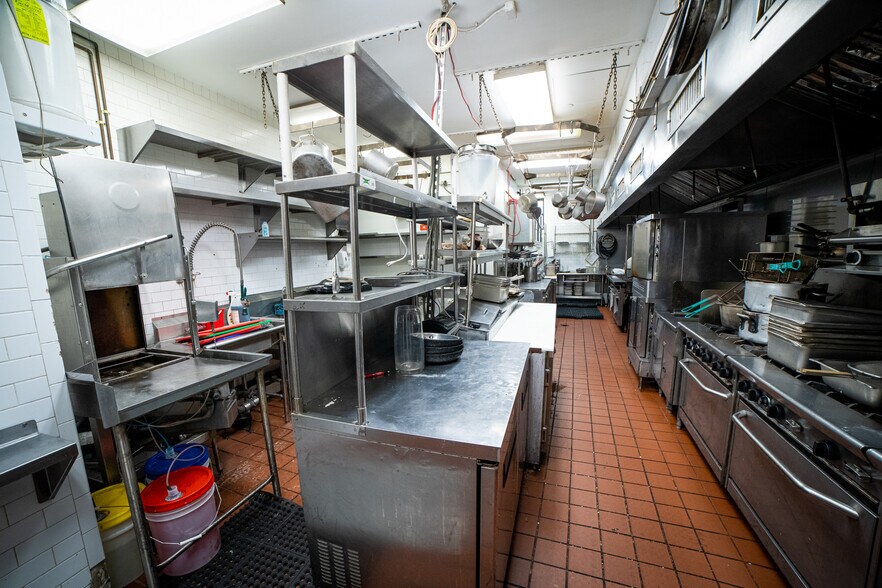 More Photos Of 1655 Sheepshead Bay Rd, Brooklyn Restaurant For Sale