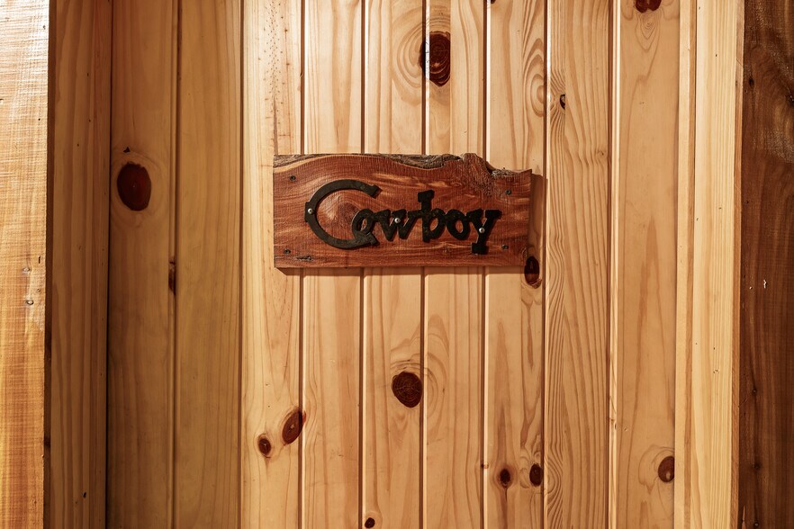 More Photos Of 2692 Highway 105 W, Navasota Specialty For Sale