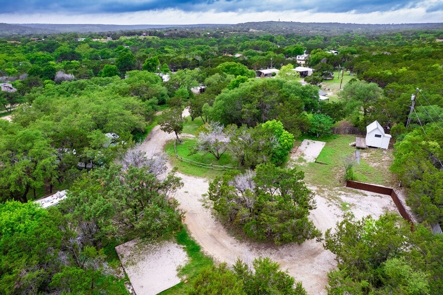 More Photos Of 14711A Quail Ct, Leander Trailer Camper Park For Sale