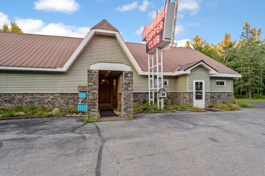 More Photos Of 4368 S County Road E, South Range General Retail For Sale