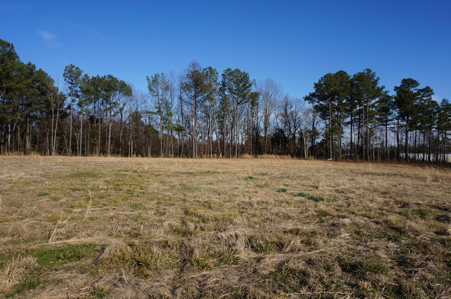 More Photos Of 1820 Old Greensboro Rd, Jonesboro Land For Sale