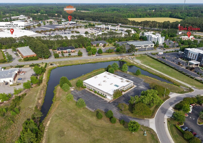 More Photos Of 230 N Equity Dr, Smithfield Medical For Lease