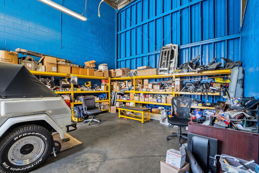 More Photos Of 484 E Redlands Blvd, San Bernardino Auto Repair For Sale