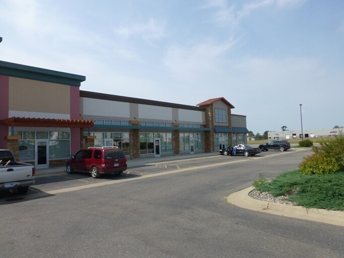 More Photos Of 2300 24th St NW, Bemidji Office For Lease