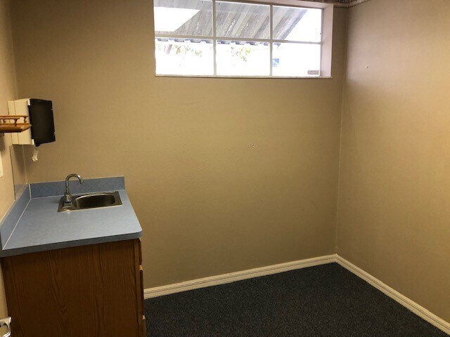 More Photos Of 4535 Tamiami Trl, Port Charlotte Office For Lease