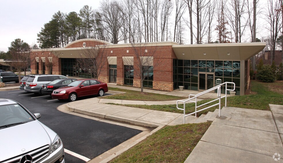 Primary Photo Of 4255 Johns Creek Pky, Suwanee Medical For Lease
