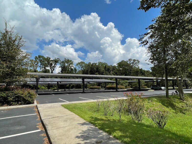 More Photos Of 6901 SW 24th Avenue, Gainesville Office For Lease