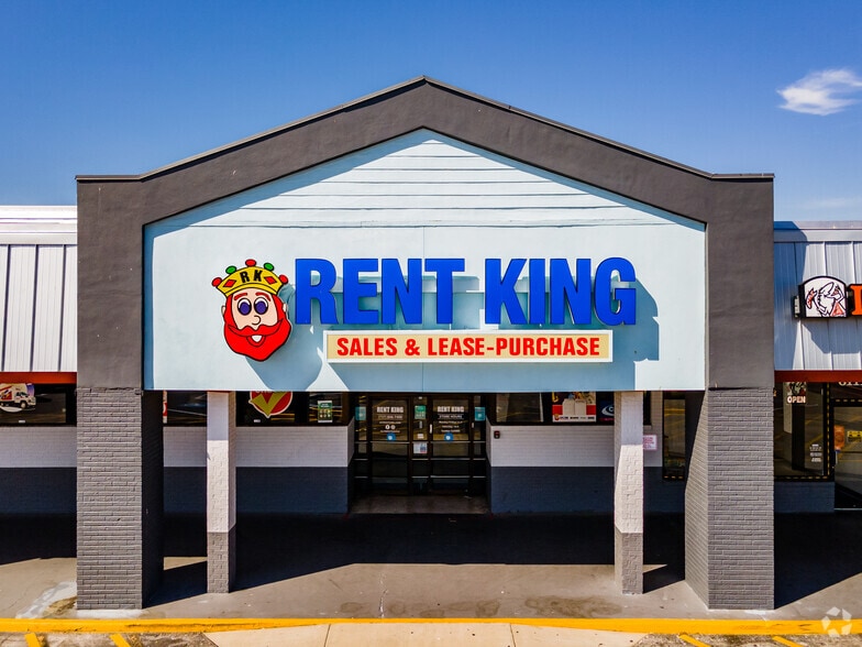 More Photos Of 6139 State Road 54, New Port Richey Unknown For Lease