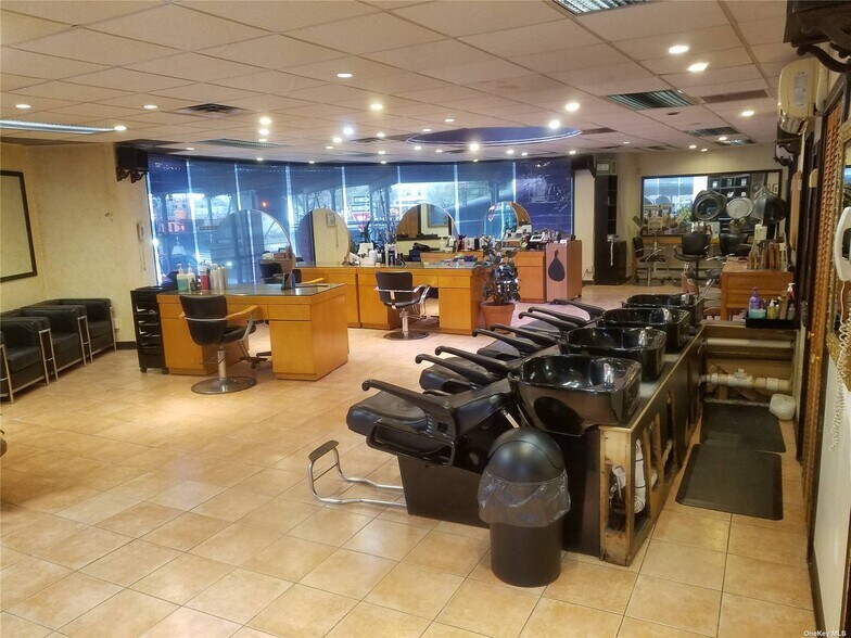 More Photos Of 92-29 Queens Blvd, Rego Park Apartments For Sale