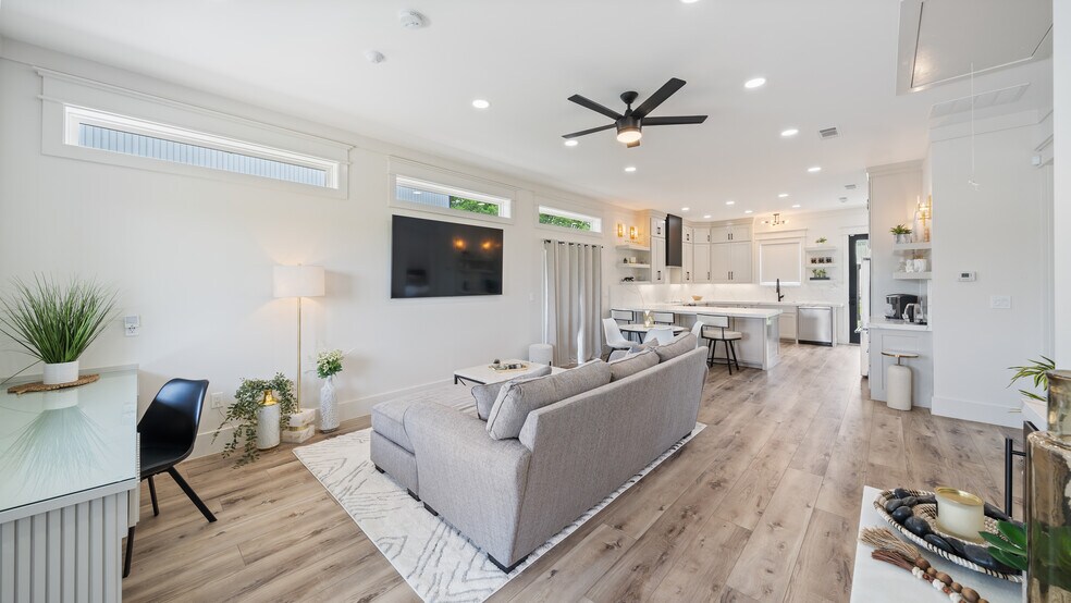 More Photos Of 2924 Ruger Dr, Royse City Service For Lease