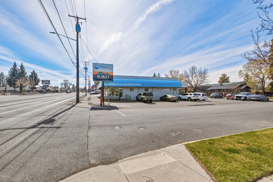 More Photos Of , Bend General Retail For Sale