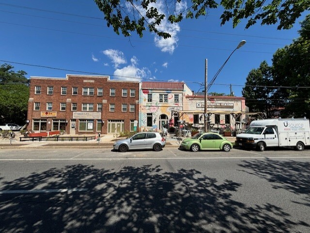 Primary Photo Of 3305 Rhode Island Ave, Mount Rainier Daycare Center For Lease