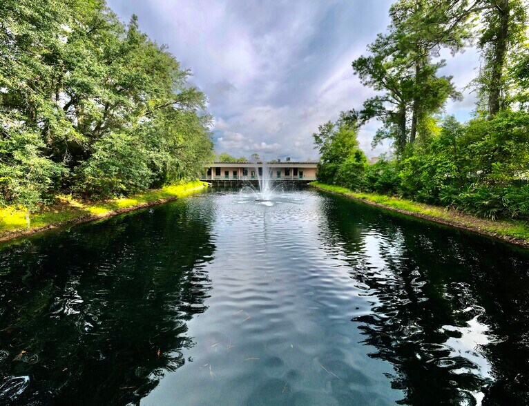 More Photos Of 1560 Kingsley Ave, Orange Park Medical For Sale