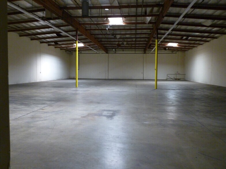 More Photos Of 10750-10810 St Louis Dr, El Monte Warehouse For Lease