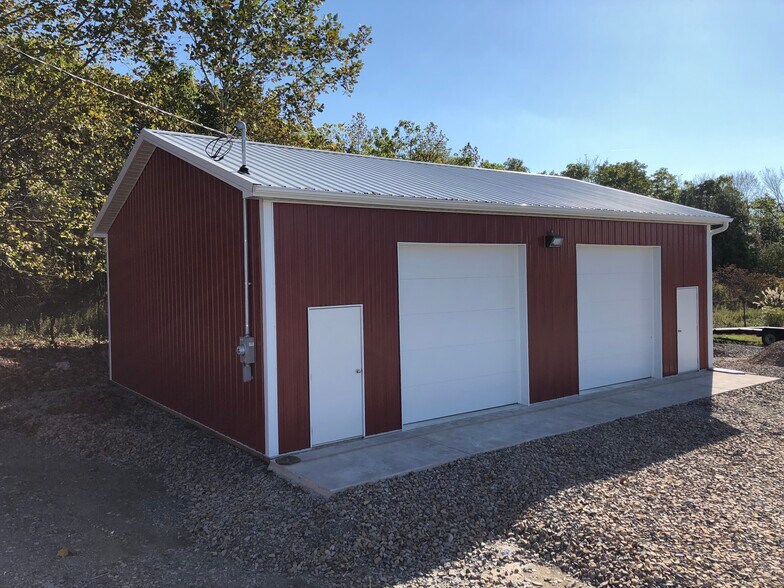 More Photos Of 4728 State Route 982, Latrobe Manufacturing For Lease