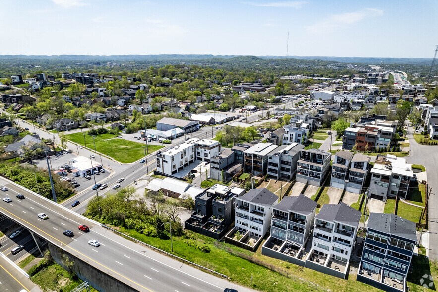 More Photos Of 3214 Charlotte Ave, Nashville General Retail For Sale