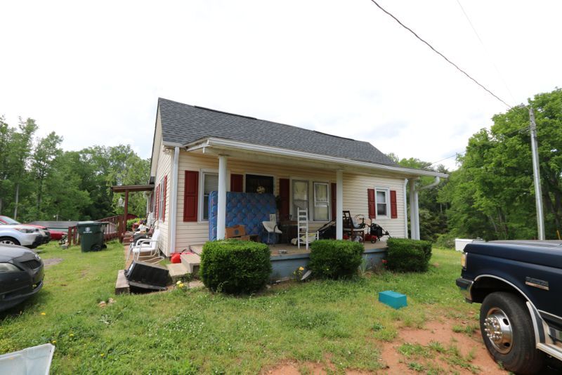 More Photos Of 1101 N Main St, Greer Auto Repair For Sale
